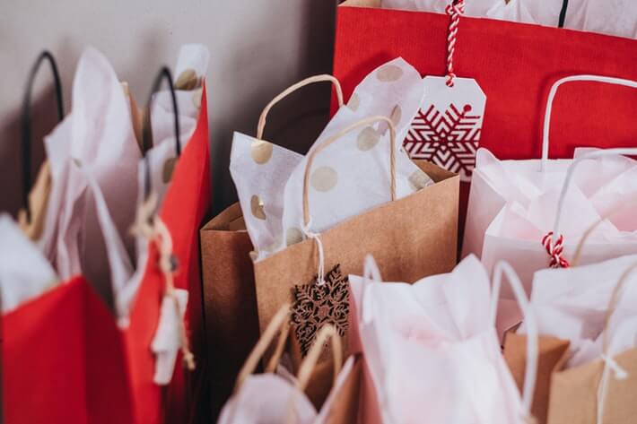 20+ Holiday Spending Statistics for 2023